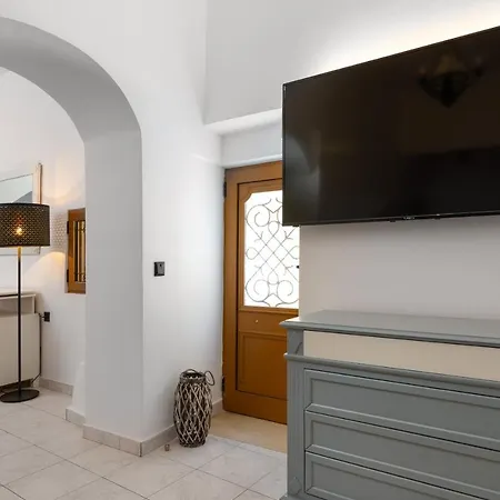 Ferienhaus A Unique 3-4 Bedrooms House In Old Town Rhodes City