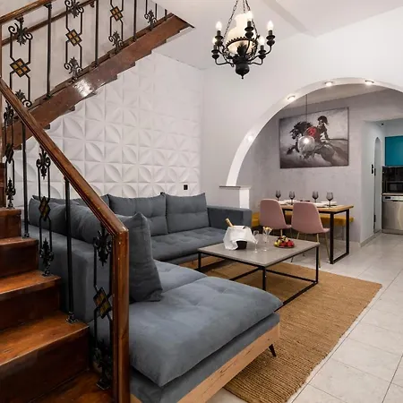 A Unique 3-4 Bedrooms House In Old Town * Rhodes City