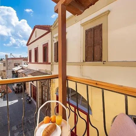 A Unique 3-4 Bedrooms House In Old Town Holiday home *