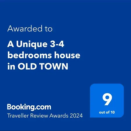 A Unique 3-4 Bedrooms House In Old Town Casa vacanze